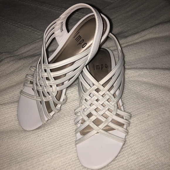 Impo Shoes - White strappy sandal with small wedge